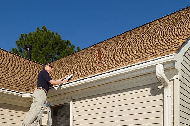 Fast & Reliable Emergency Roof Repairs in Lake Clarke Shores, FL